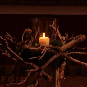 fwthumbRustic candle nest on reclaimed wooden plinth.jpg